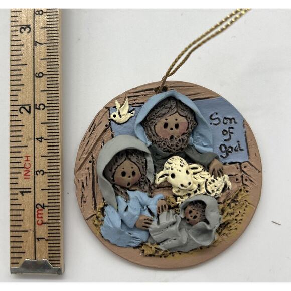 Vintage 1987 LA BERGE Away in a Manger Ornament - Picture 3 of 4